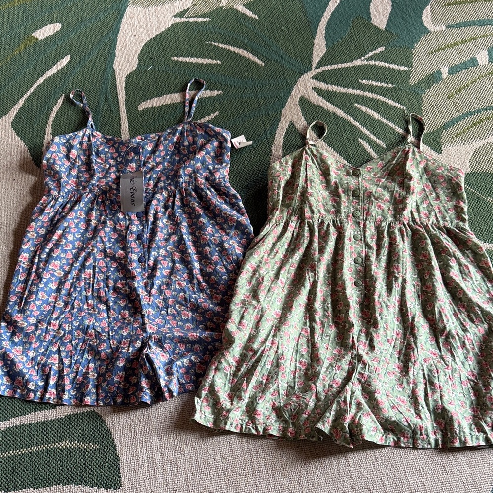 Deadstock NWT Bonnie Evans rose floral romper x 2 Blue and Green Large